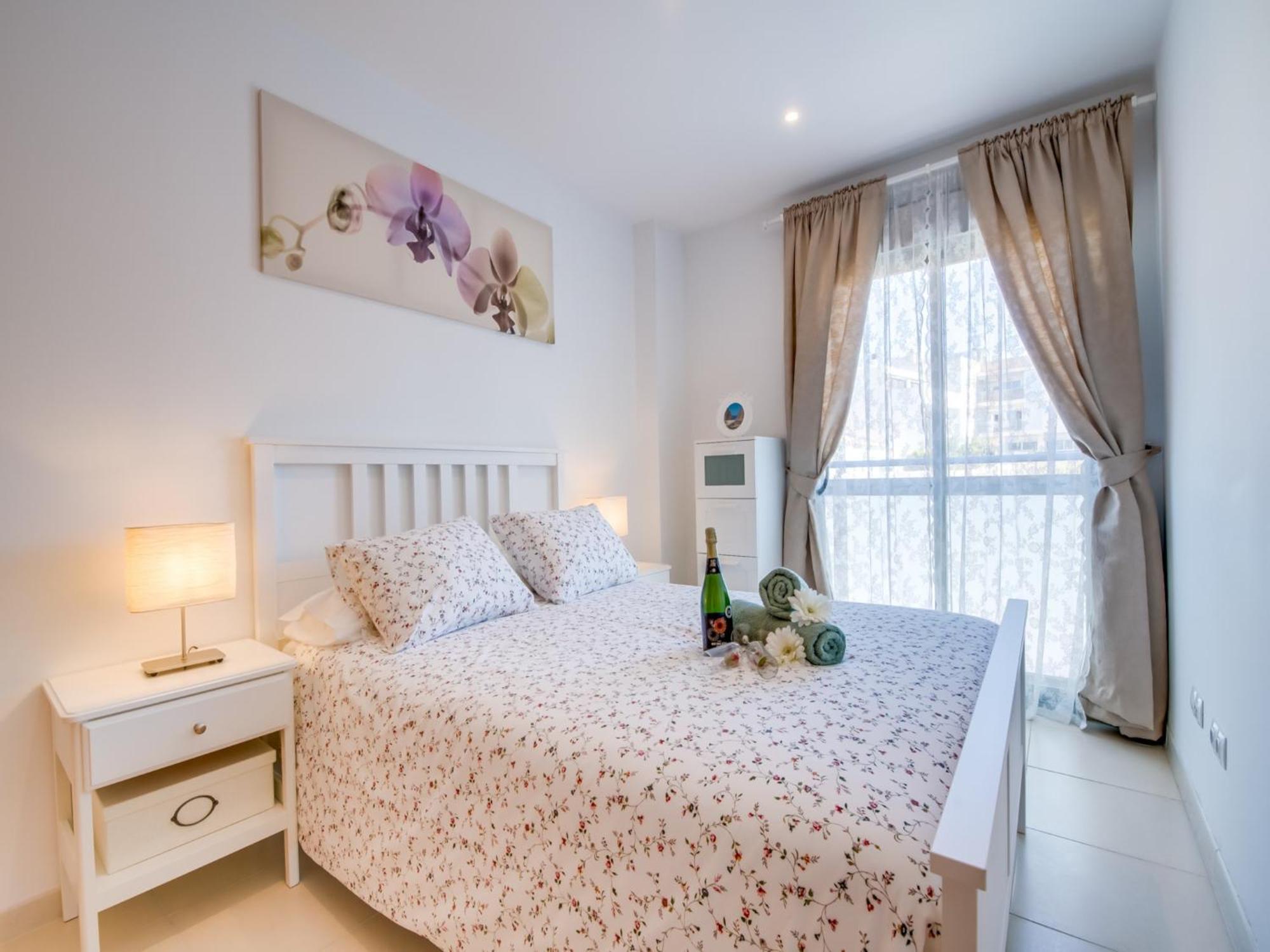 Bright 350 M From Apartment *